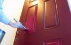 Боядисване на дървена врата